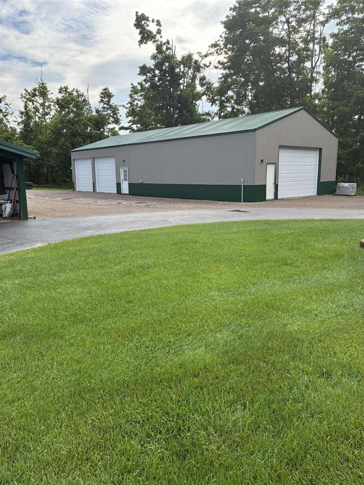 main property photo 57