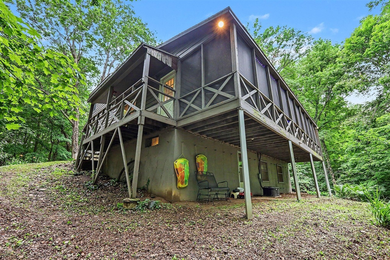 main property photo 36