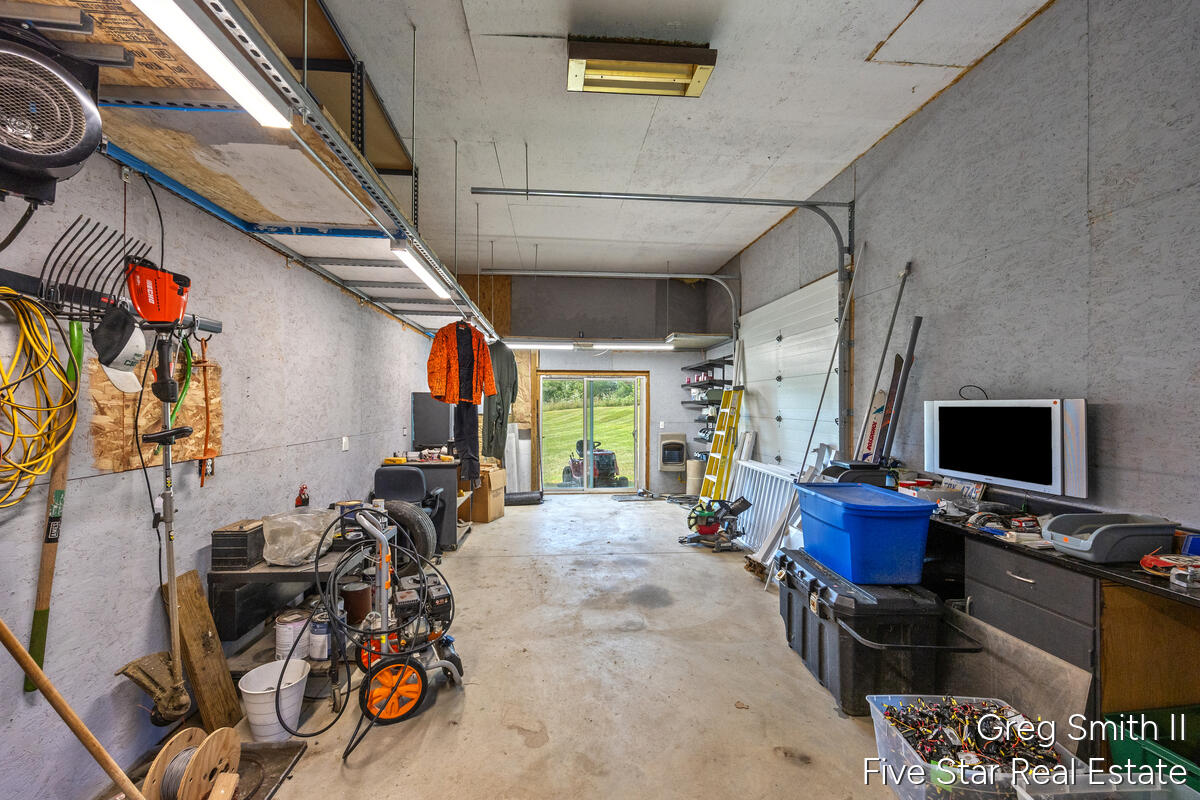 main property photo 54