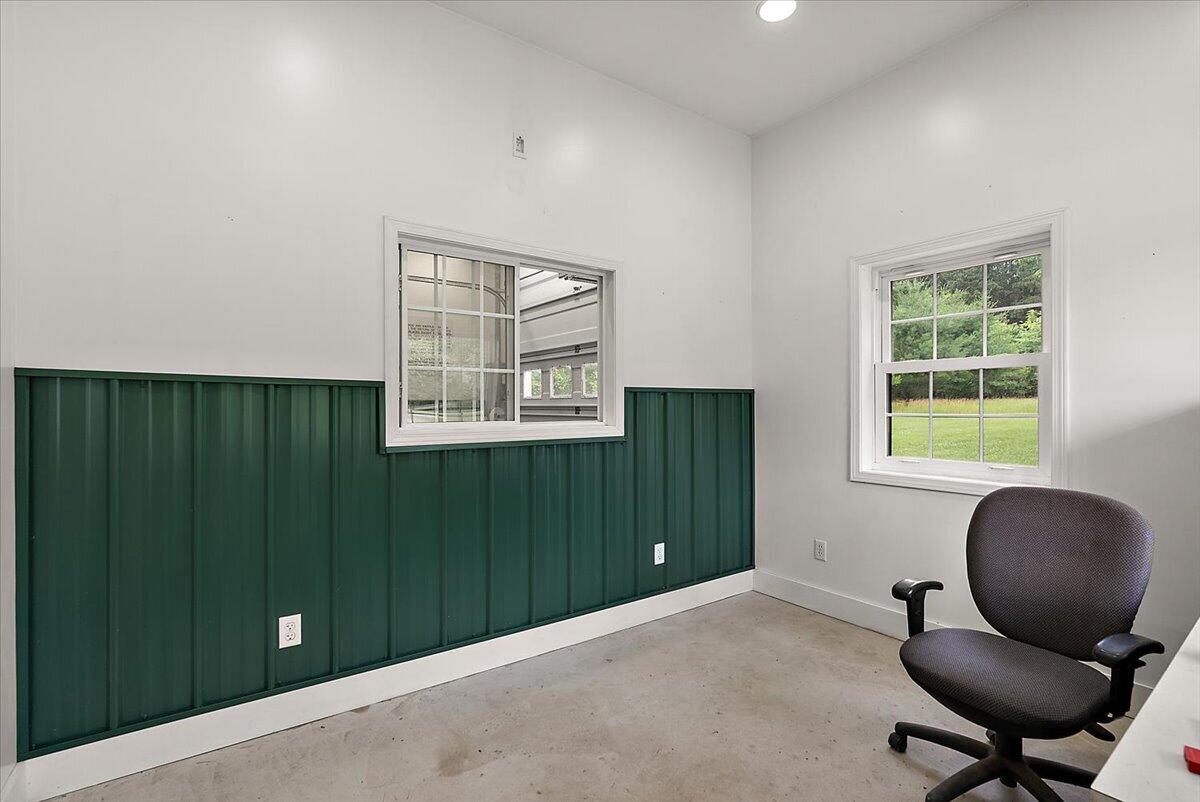 main property photo 84