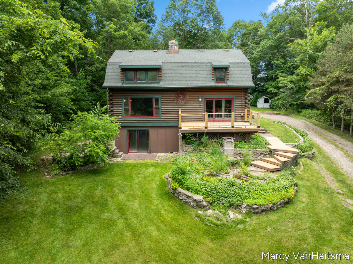 main property photo 4