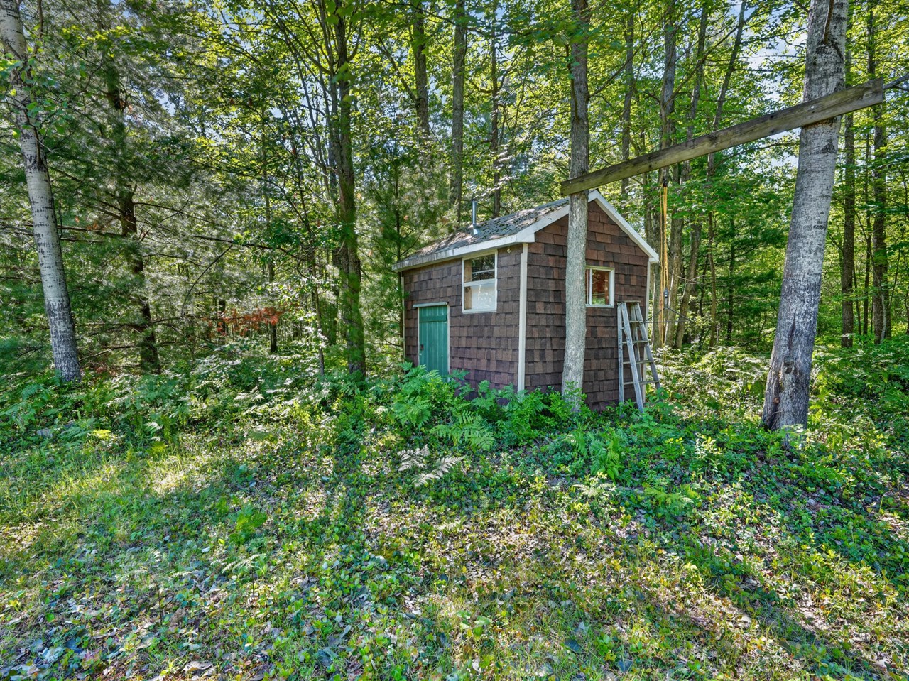 main property photo 39