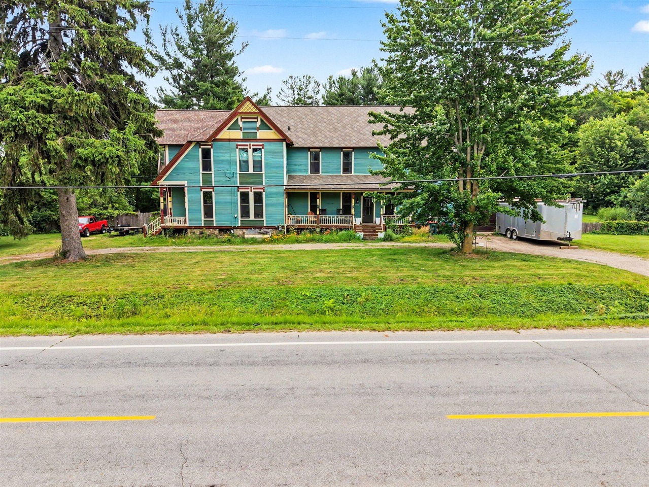 main property photo 7