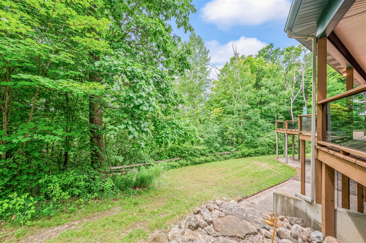 main property photo 65