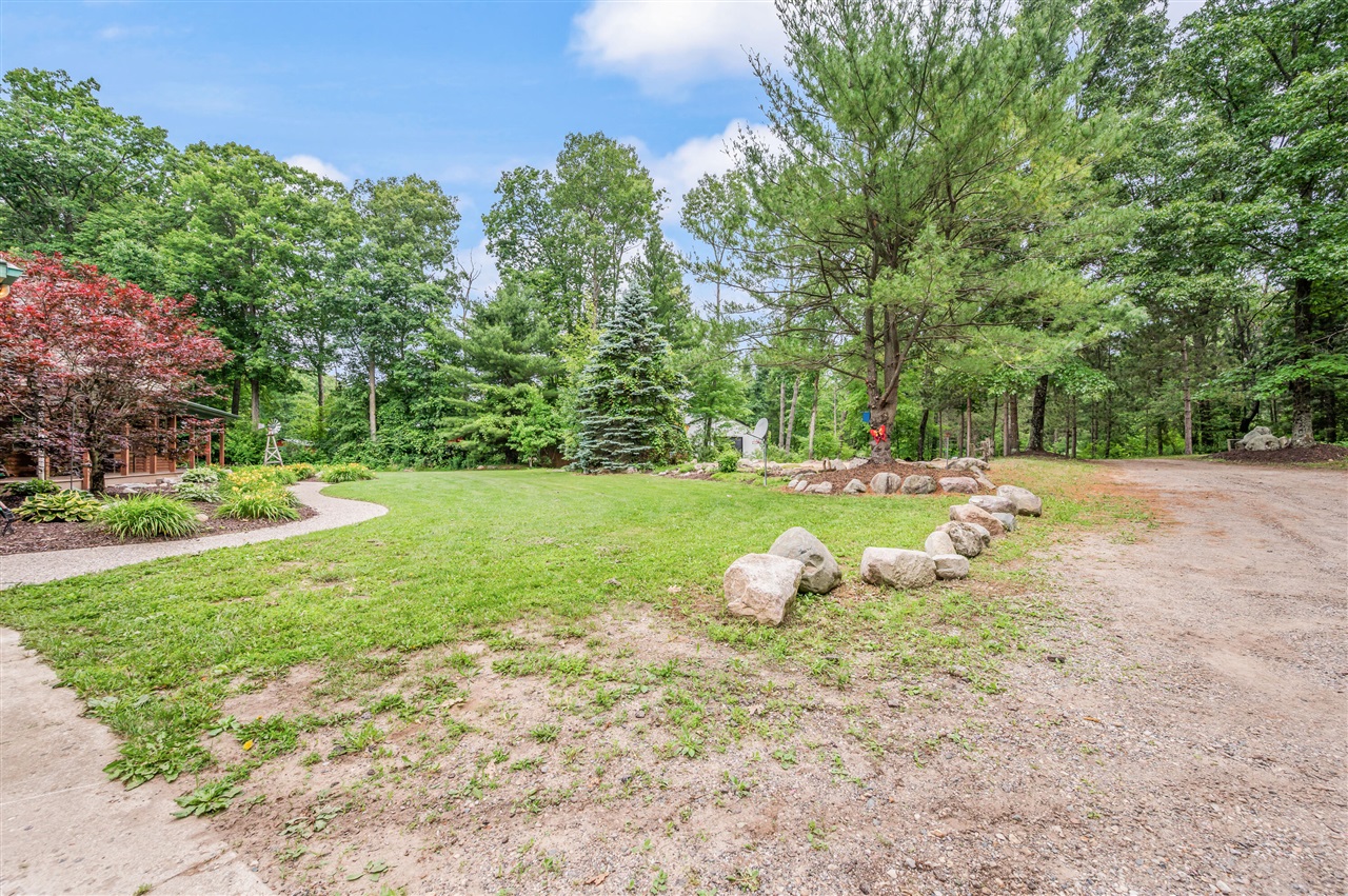 main property photo 69