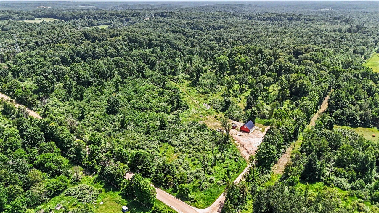 main property photo 18