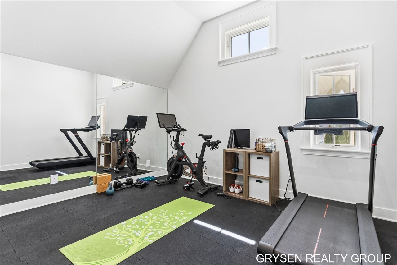 main property photo 62