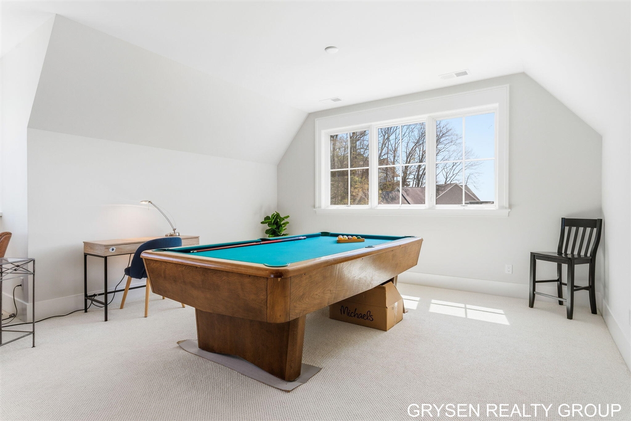 main property photo 66