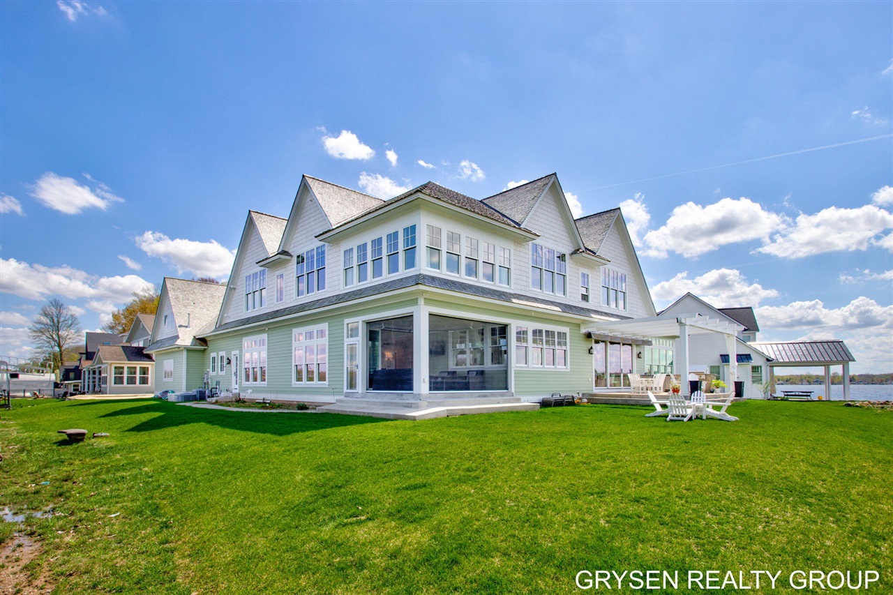 main property photo 75