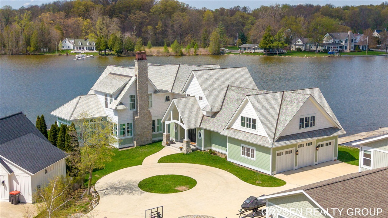 main property photo 77