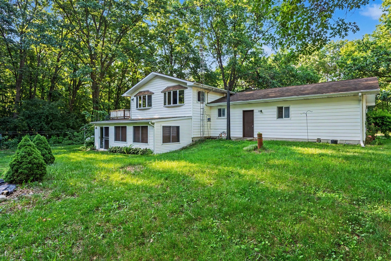 main property photo 25