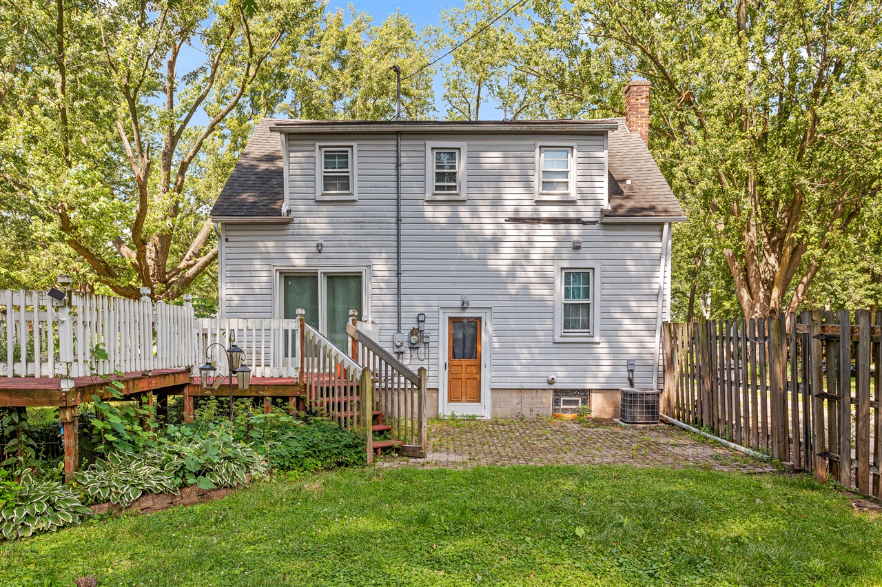 main property photo 33