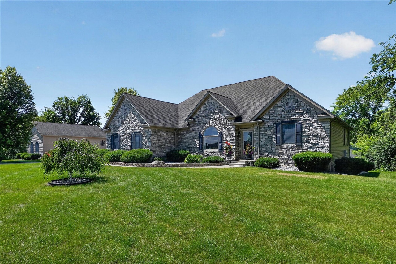 main property photo 60