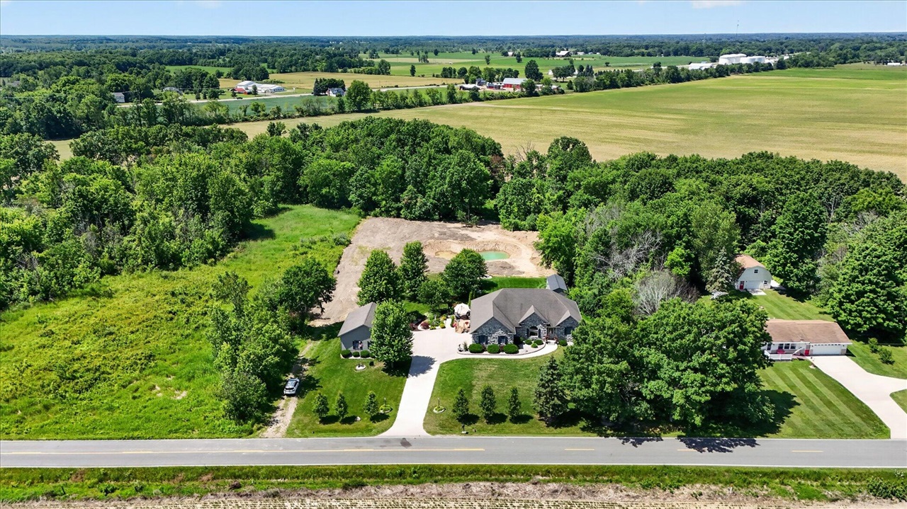 main property photo 80