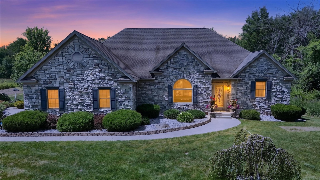 main property photo 82