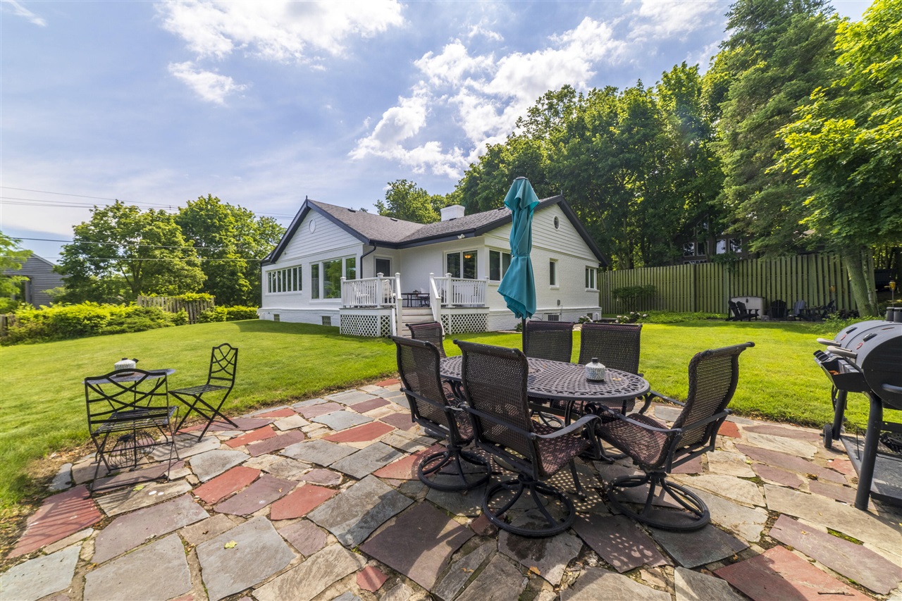 main property photo 81
