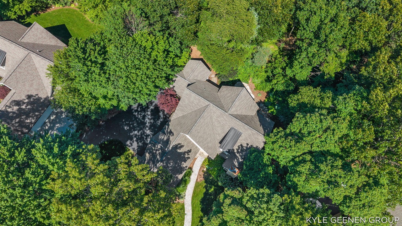 main property photo 59