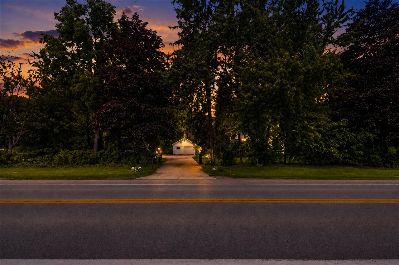 main property photo 0