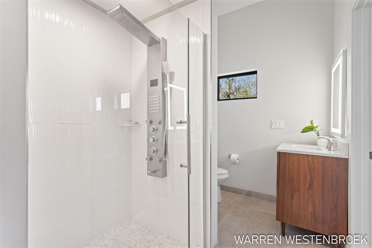 main property photo 63