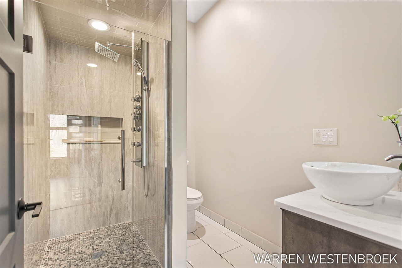 main property photo 71