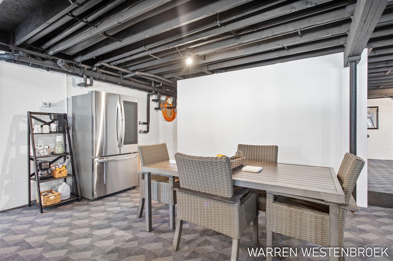 main property photo 82