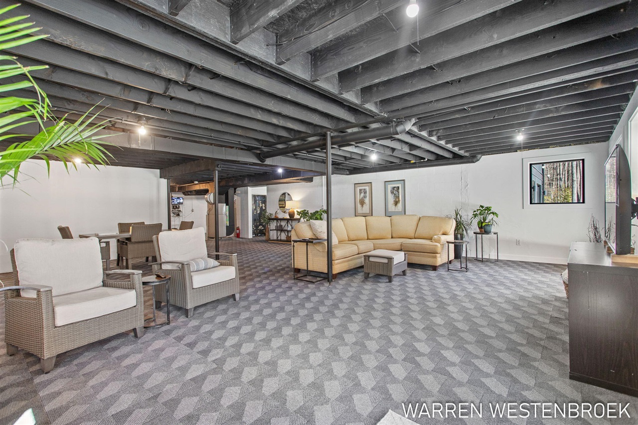 main property photo 84
