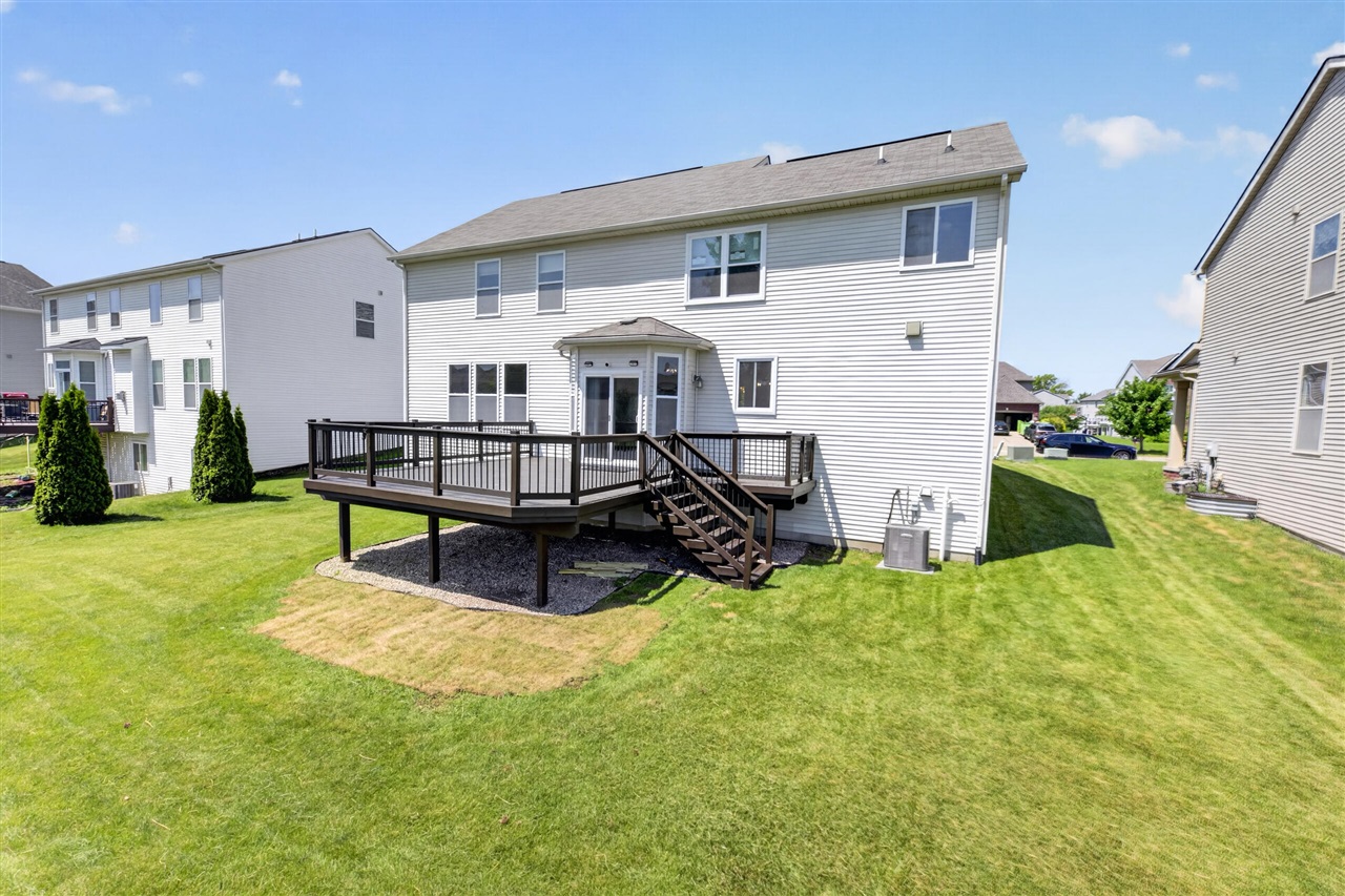 main property photo 18