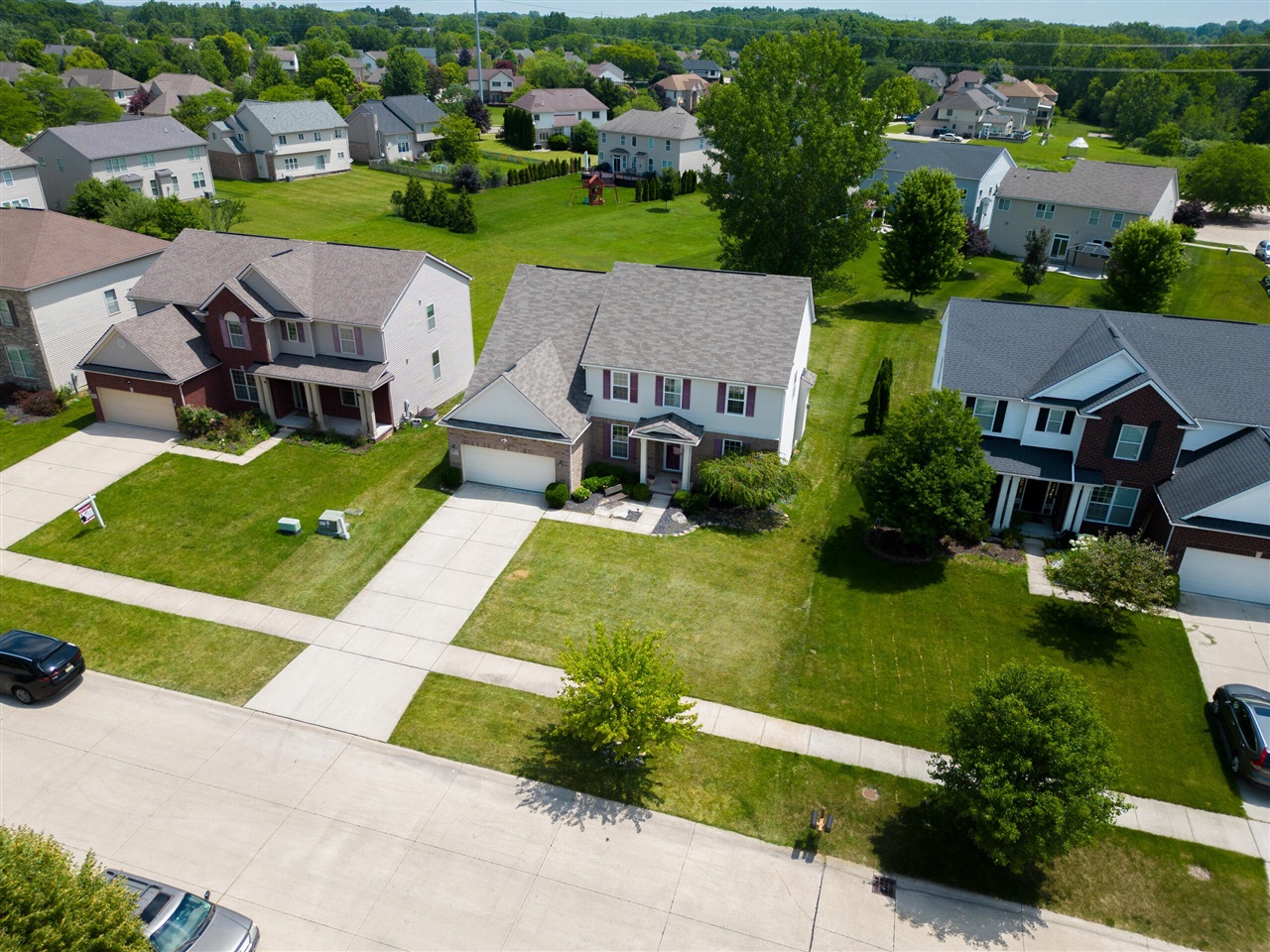 main property photo 8