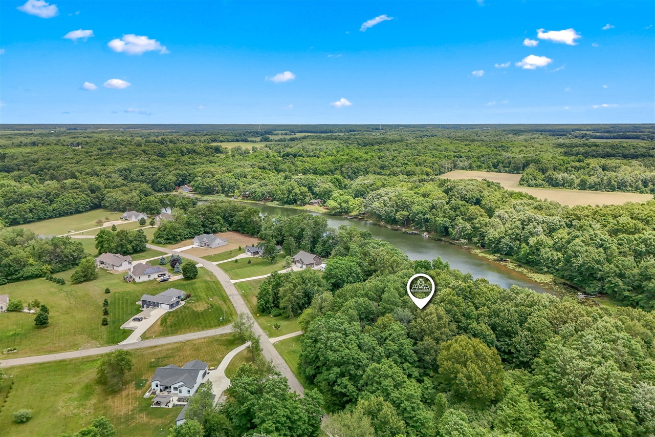 main property photo 23
