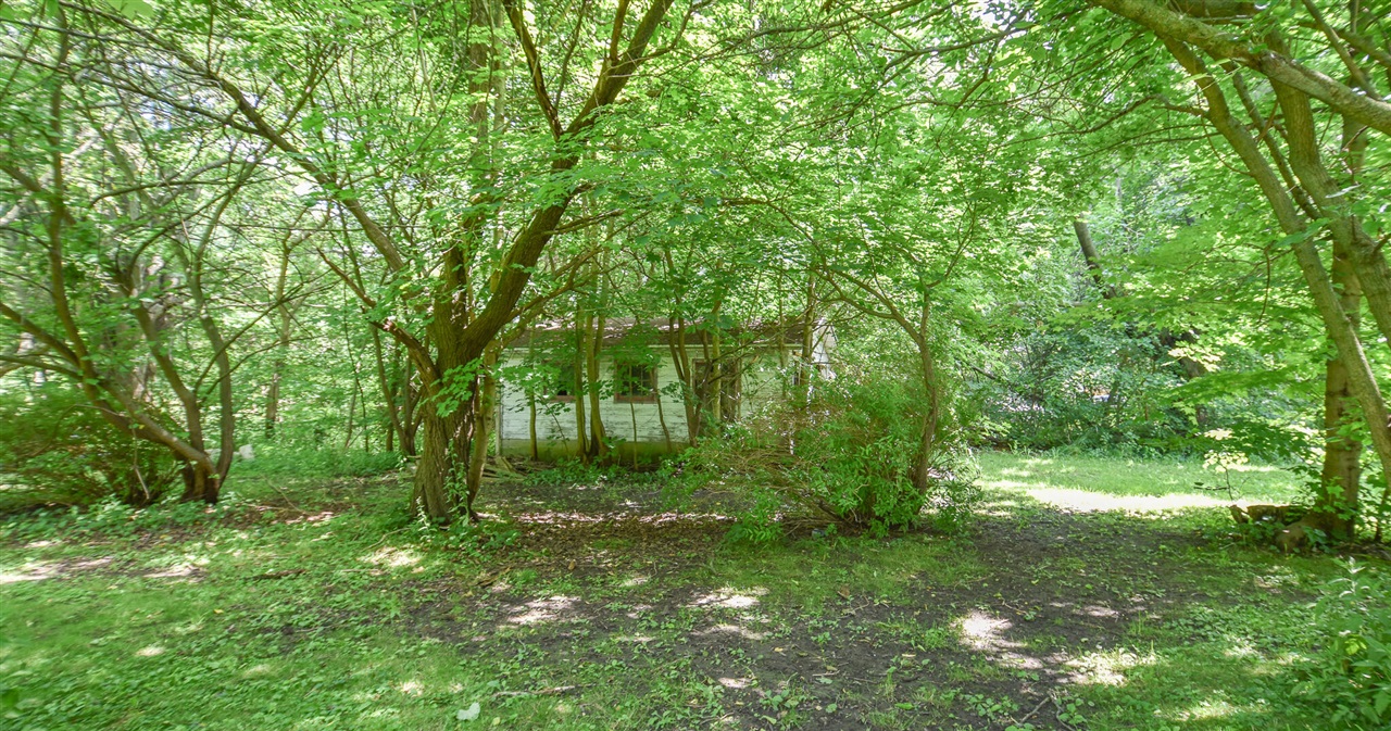 main property photo 27