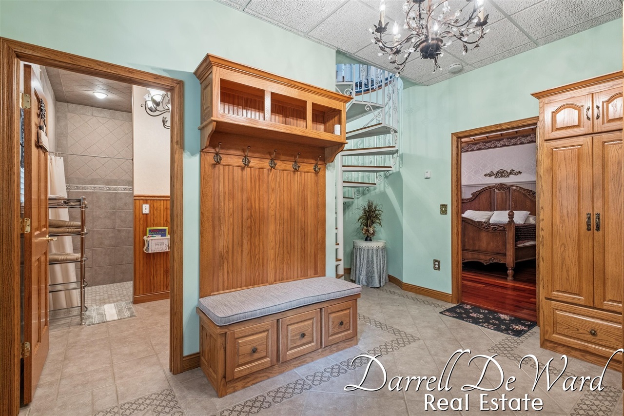 main property photo 61