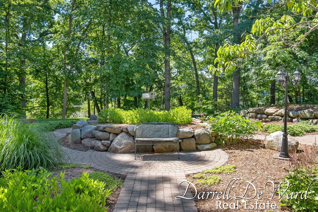 main property photo 81