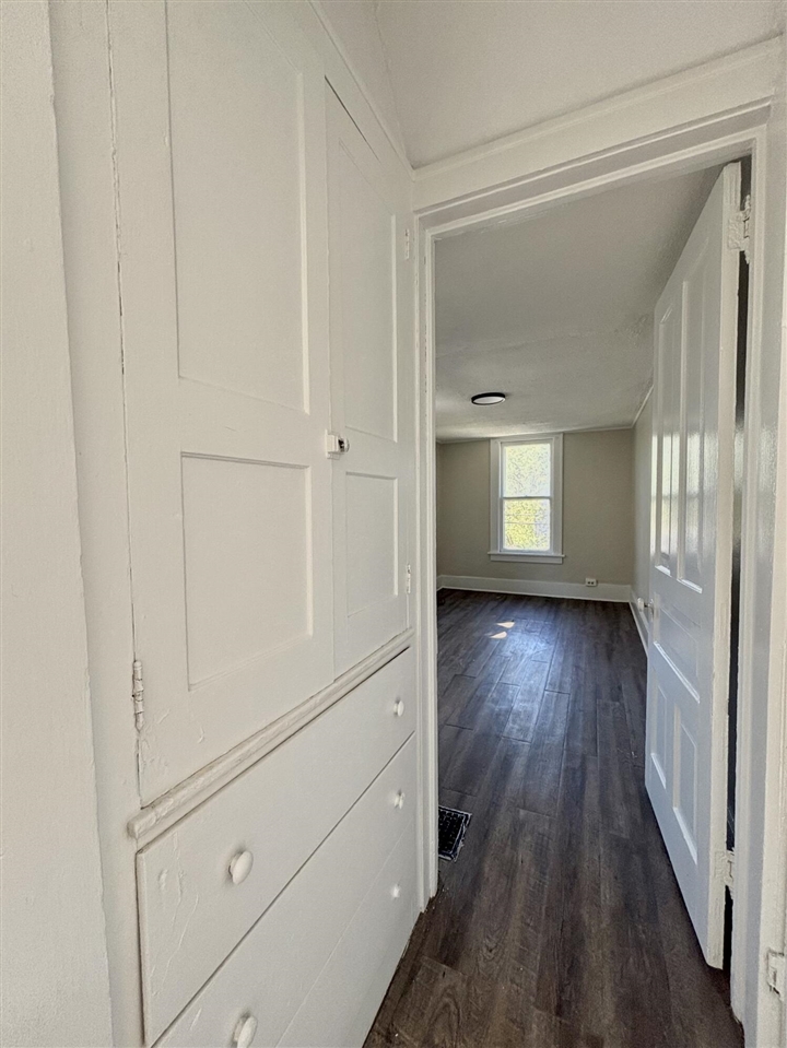 property viewer photo 5