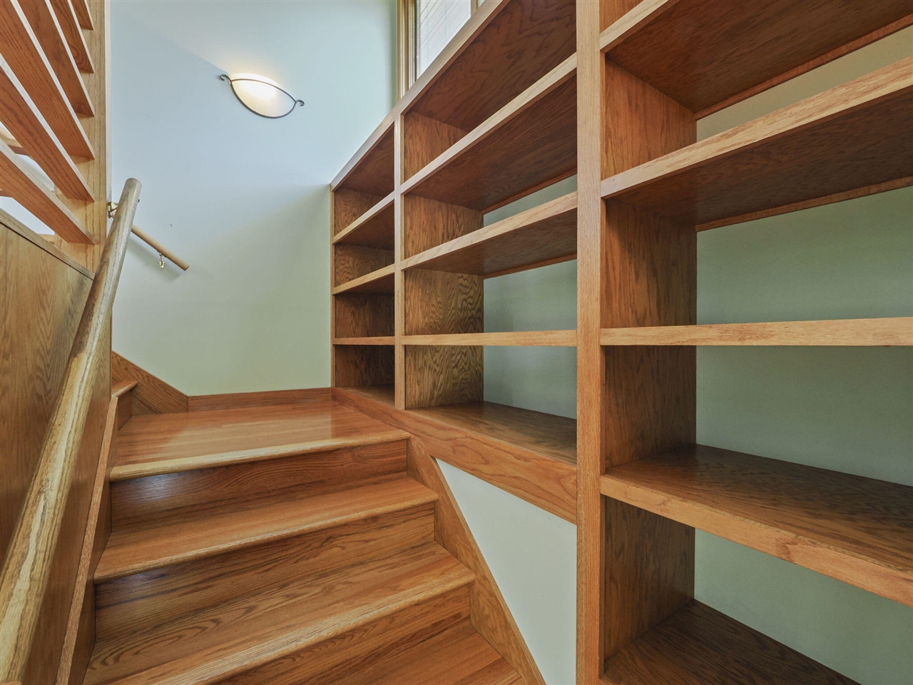 main property photo 47