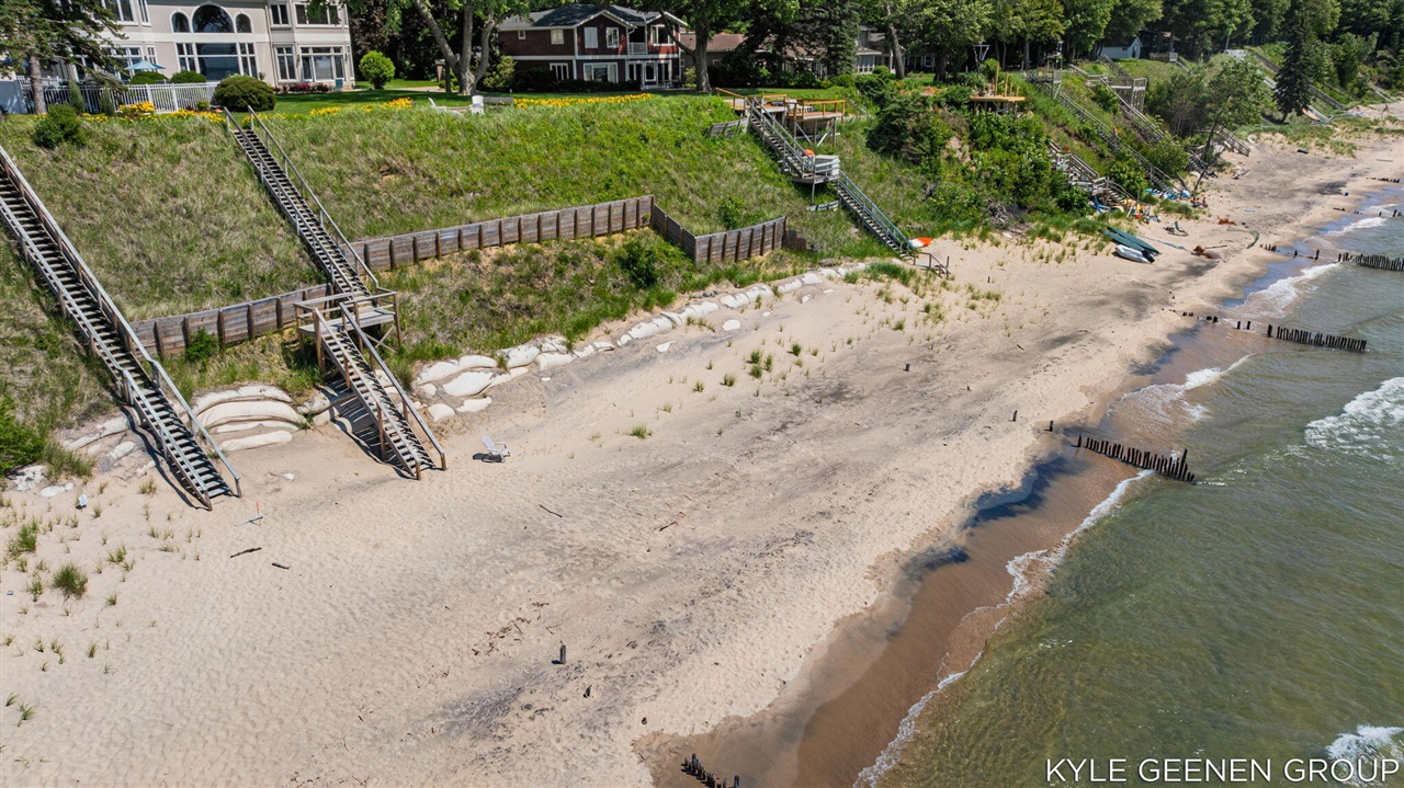 main property photo 91