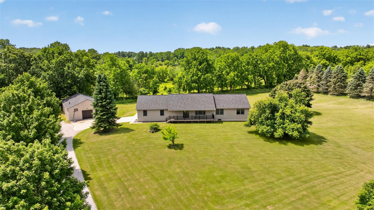 main property photo 58