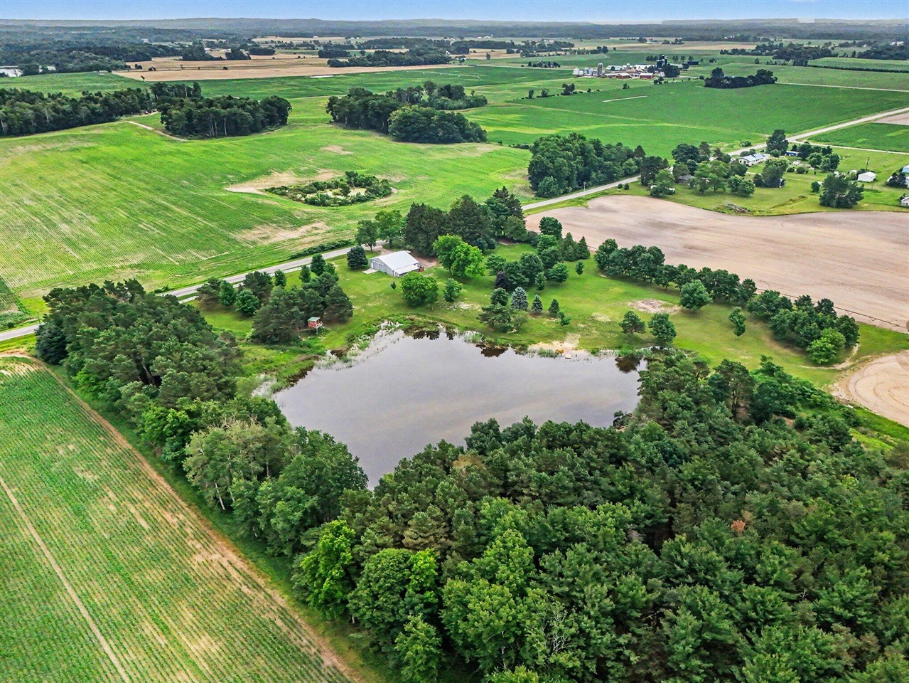 main property photo 27