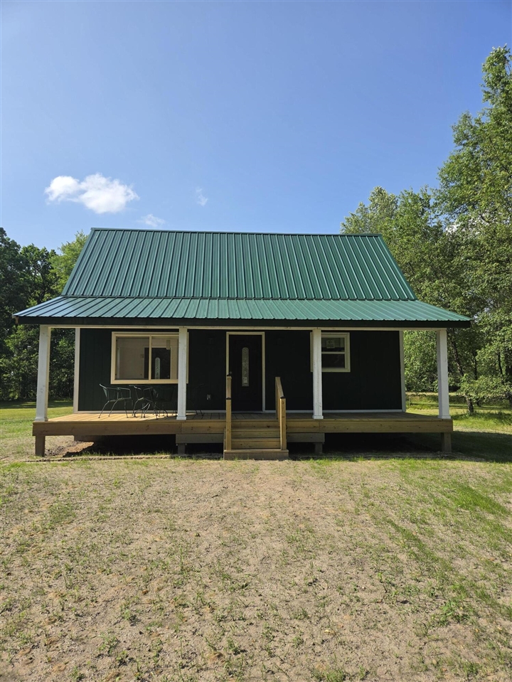 main property photo 10