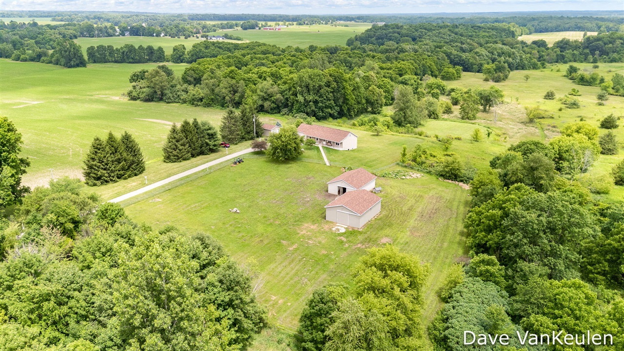 main property photo 62