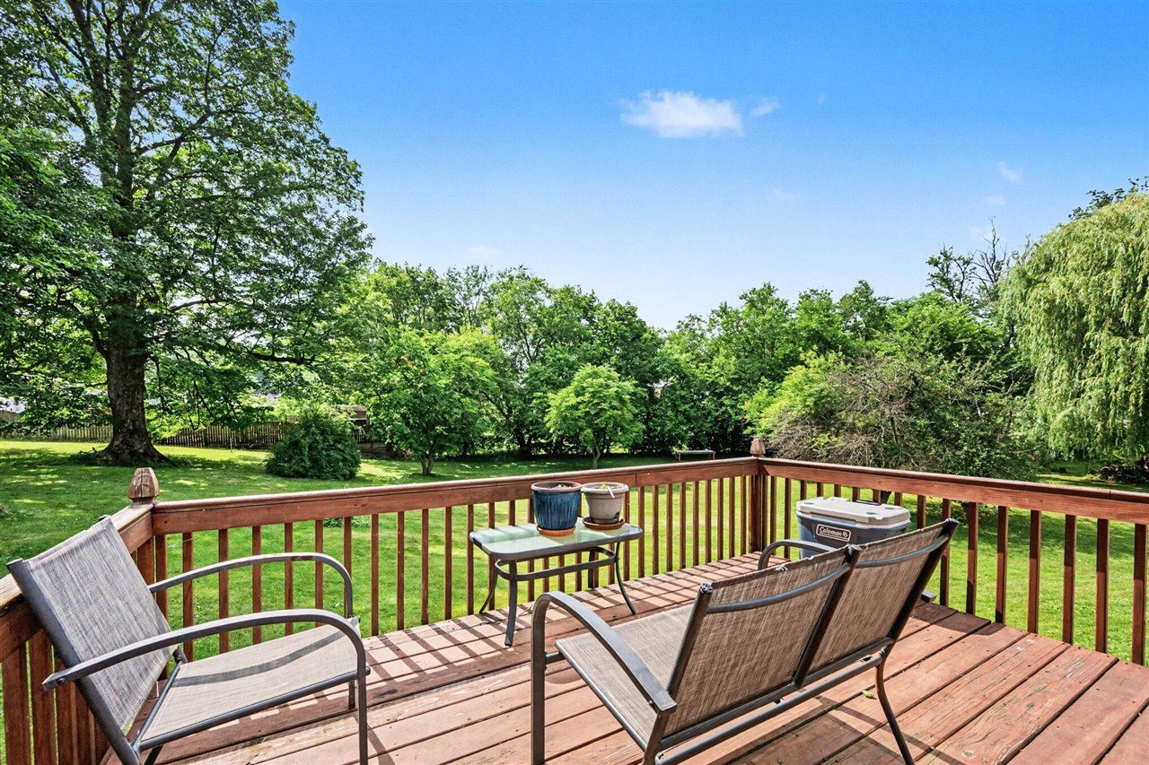 main property photo 23