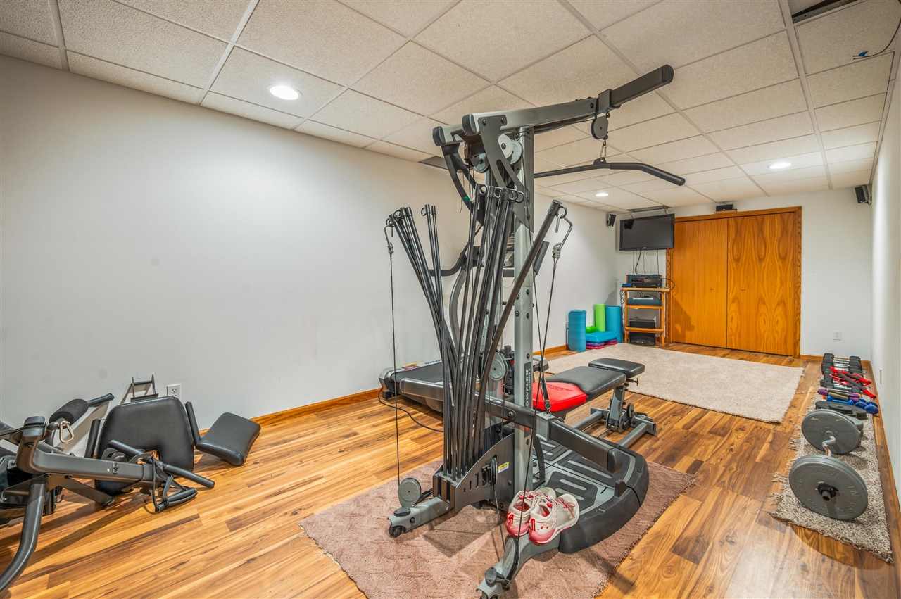 main property photo 51