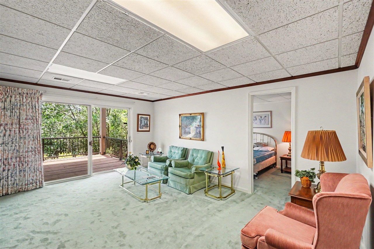 property viewer photo 24