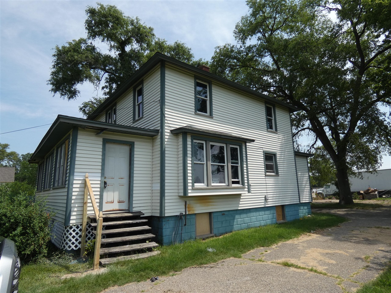 main property photo 1