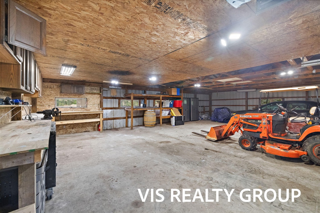main property photo 70