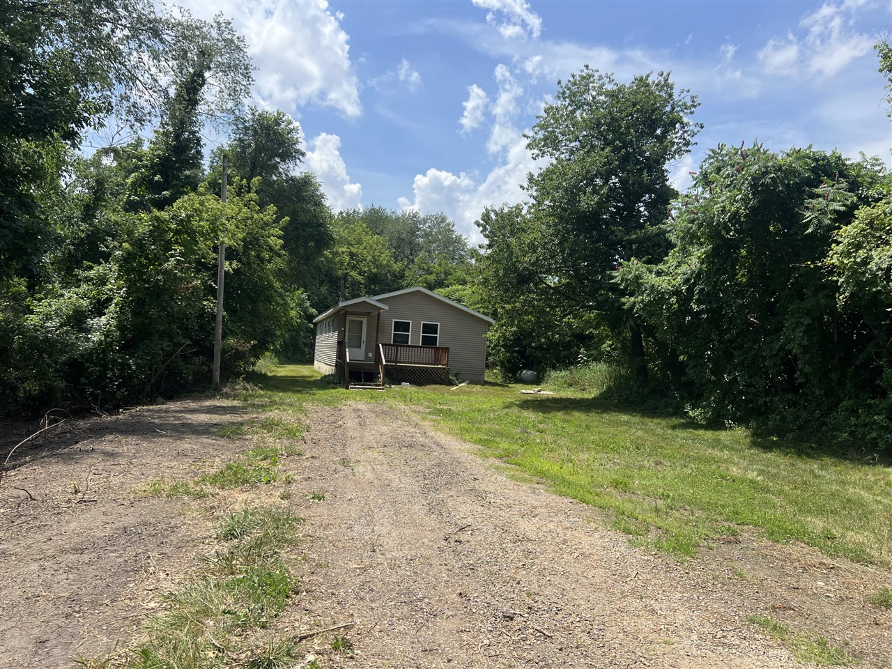 main property photo 14