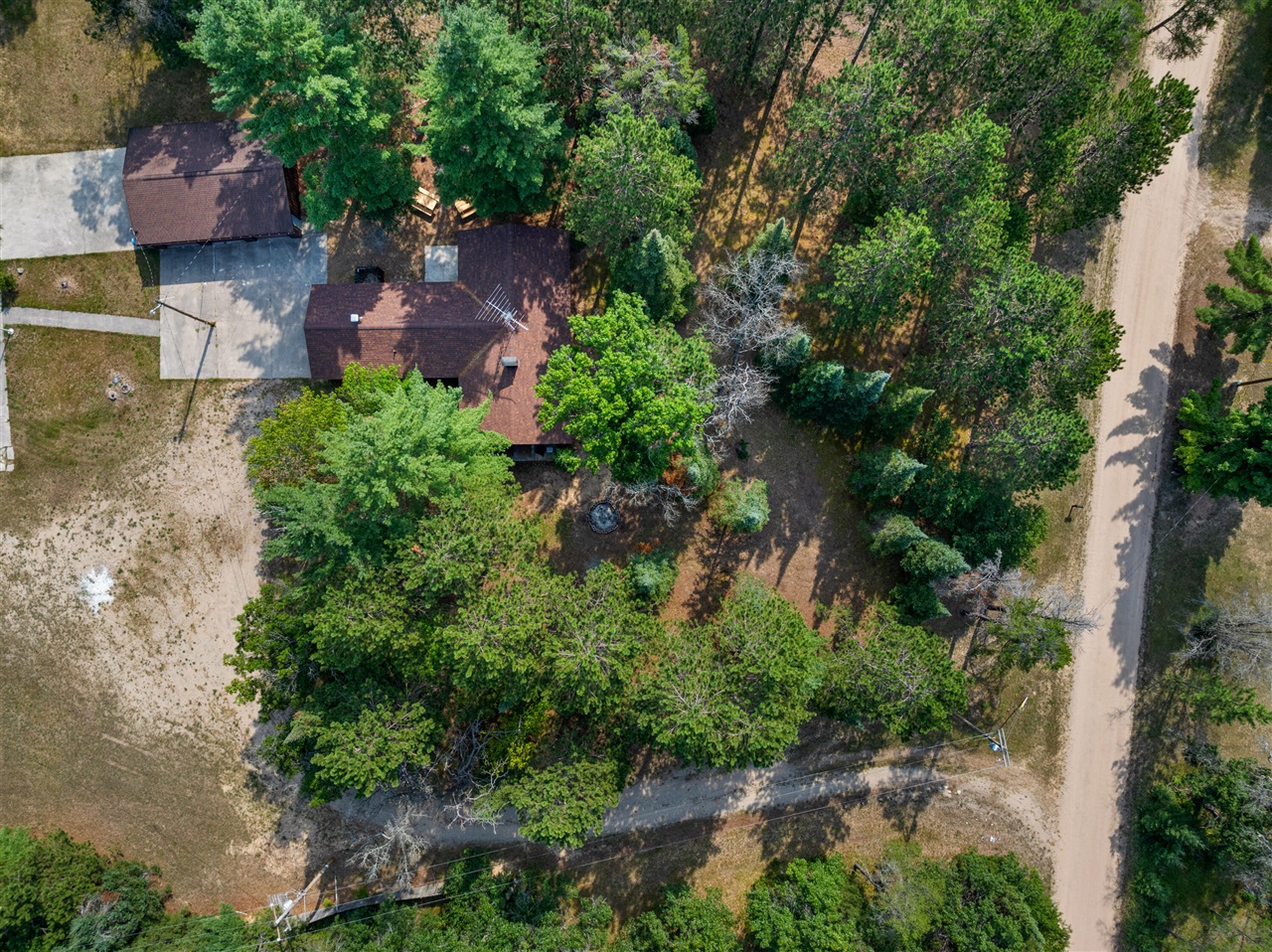 main property photo 44