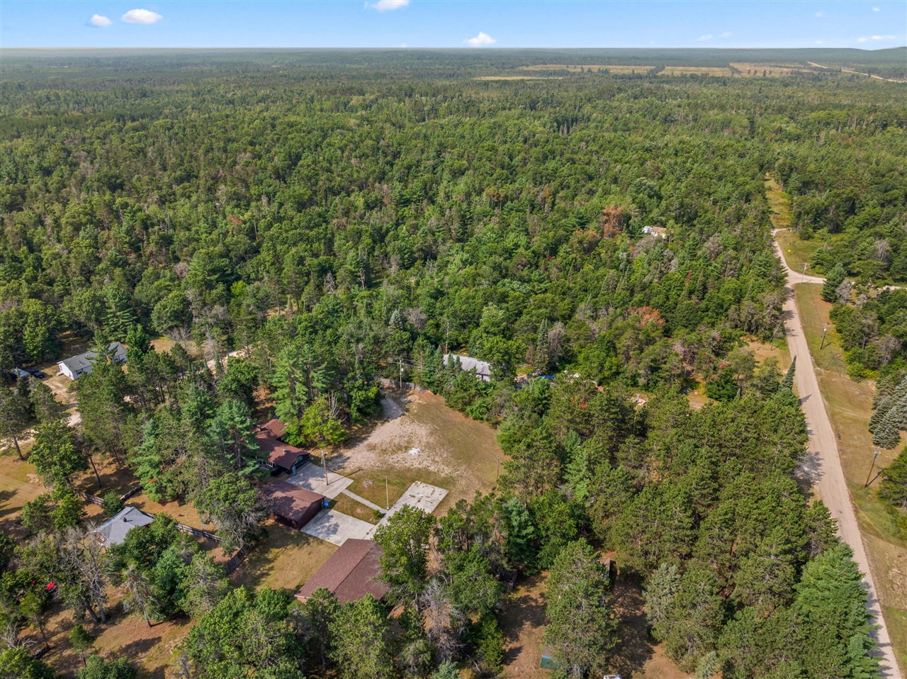 main property photo 45