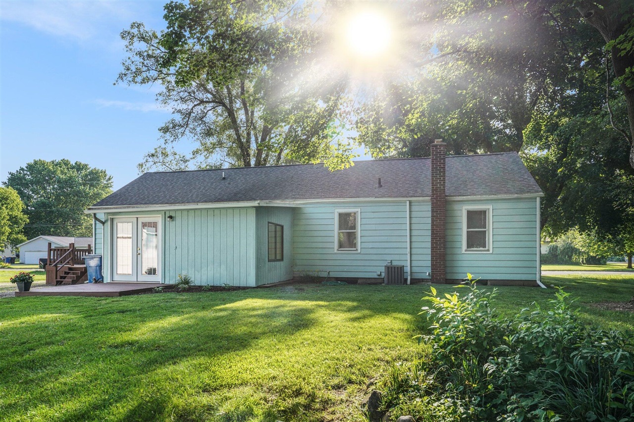 main property photo 23