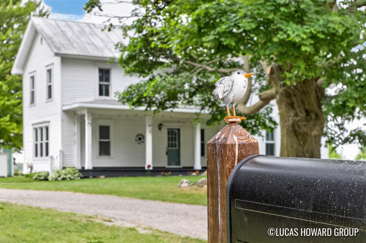 main property photo 42