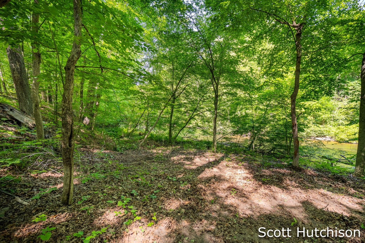 main property photo 26